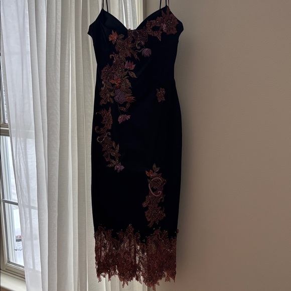 Mandalay Vintage Black Floral Embroidered Dress. - Picture 5 of 17